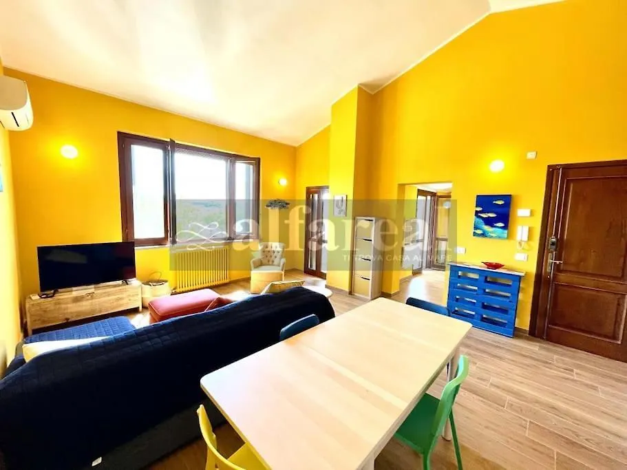 Apartment Attico Porto, Ristrutturato Con Terrazza E Wifi! By Alfareal Castiglione della Pescaia